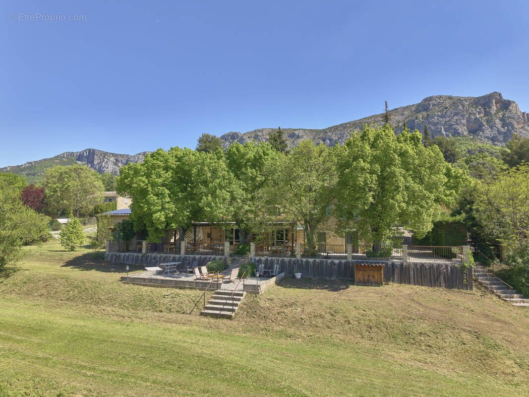 Maison à MOUSTIERS-SAINTE-MARIE