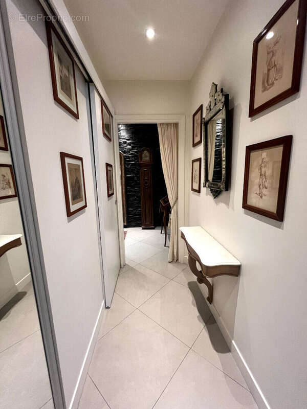 Appartement à VAUCRESSON
