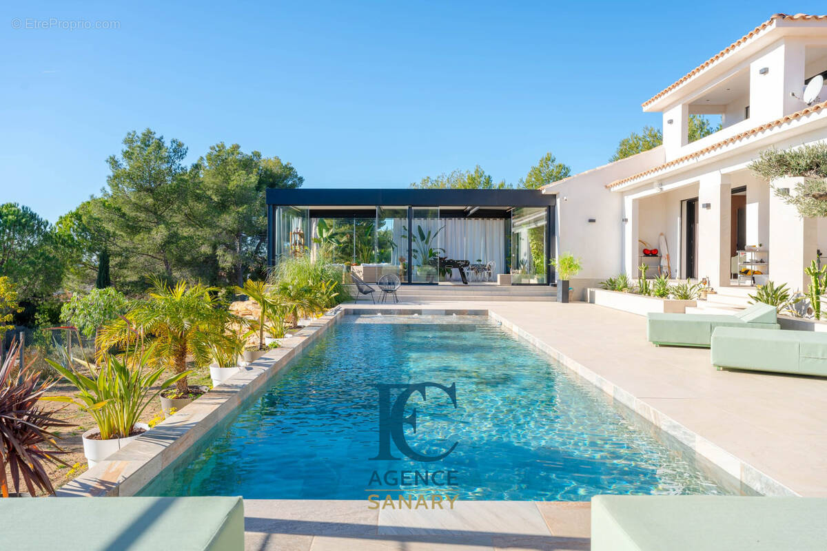 Maison à LA CADIERE-D&#039;AZUR