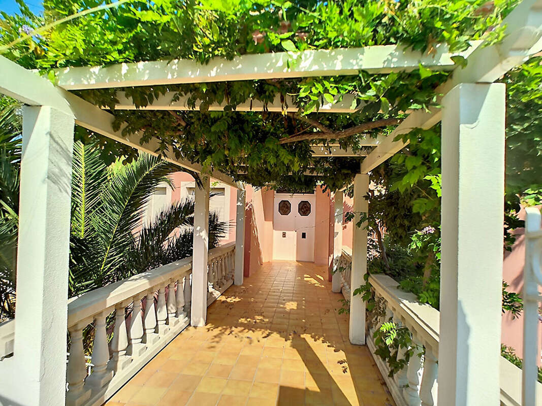 Appartement à SAINT-RAPHAEL