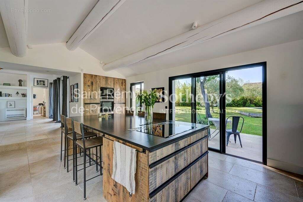Maison à EYGALIERES