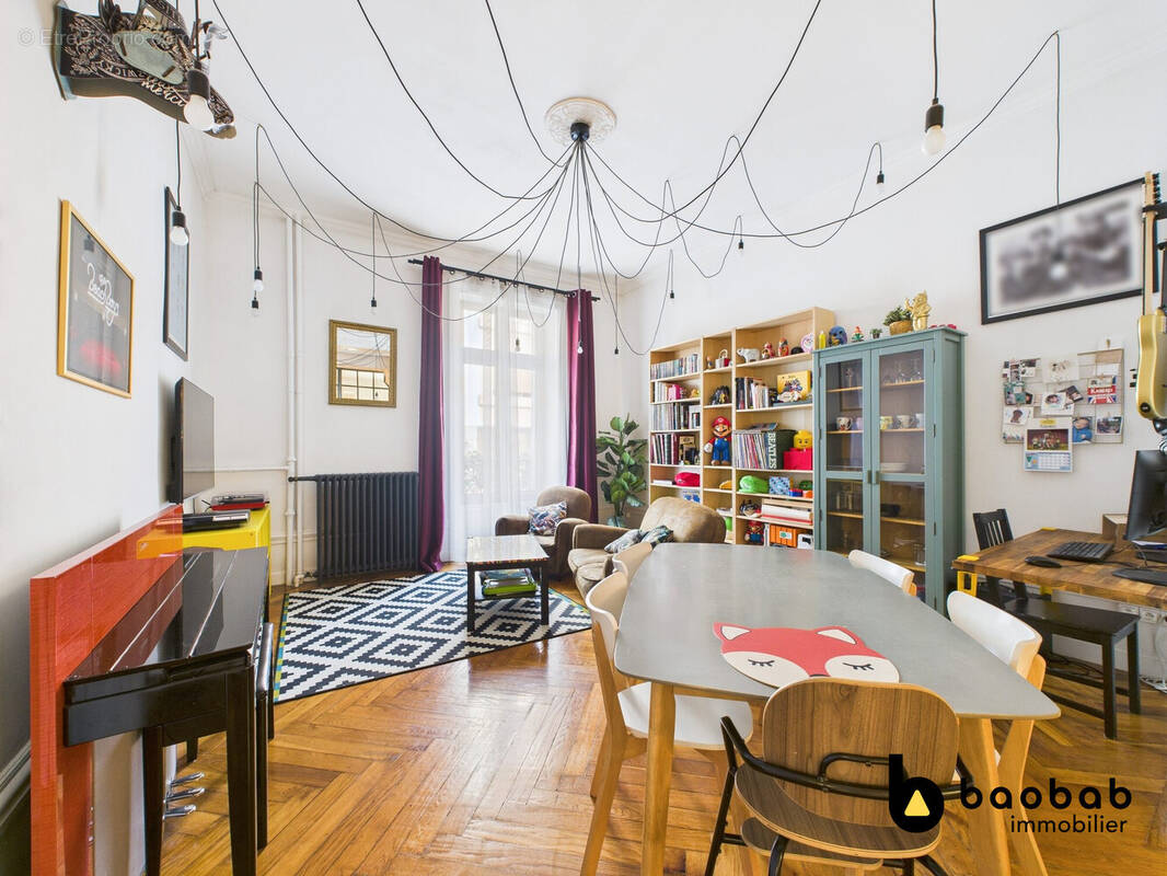 Appartement à AIX-LES-BAINS