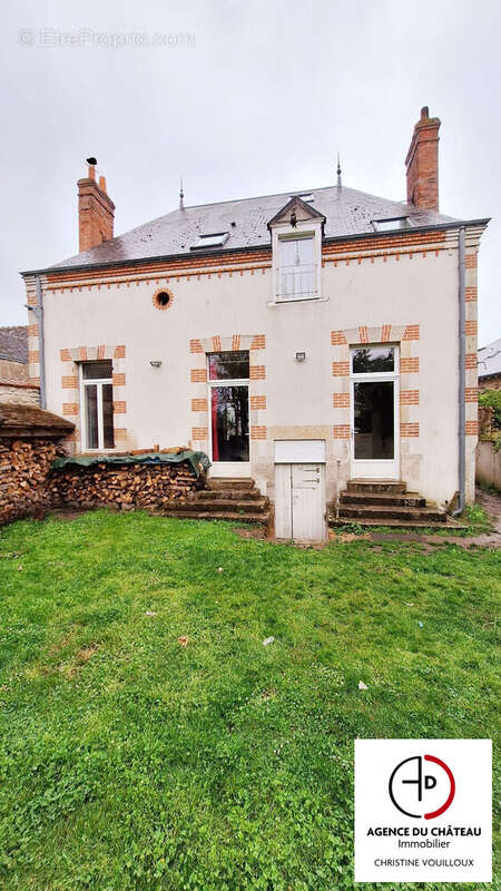 Maison à SAINT-BENOIT-SUR-LOIRE
