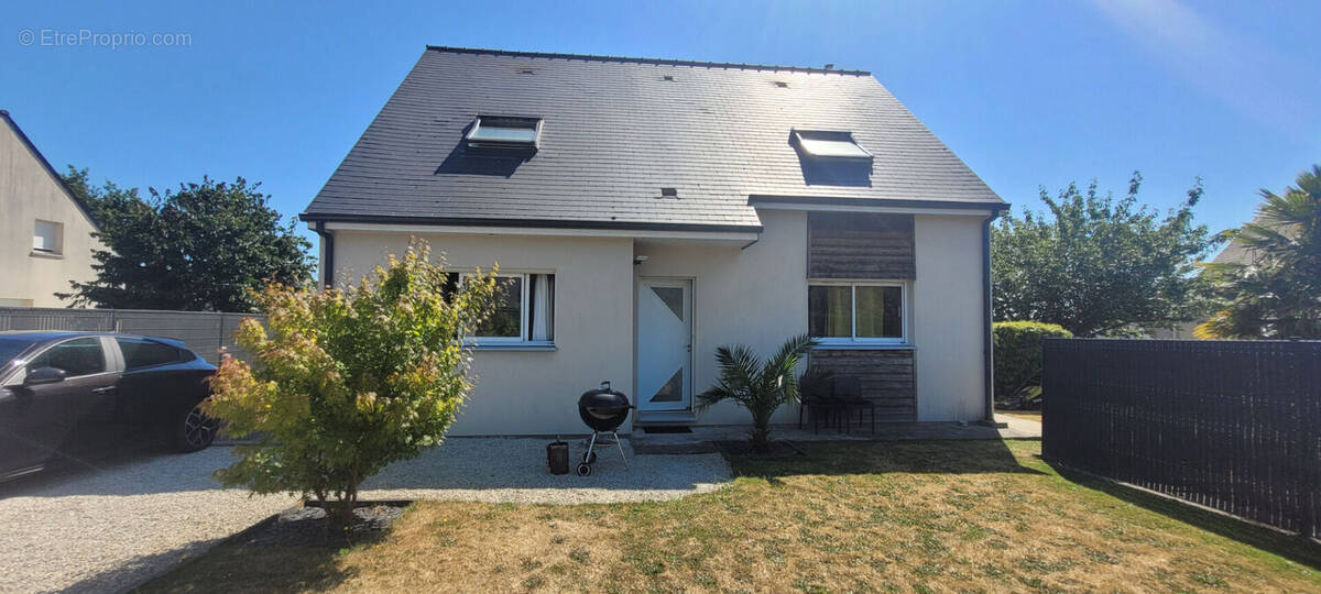 Maison à AUBIGNE