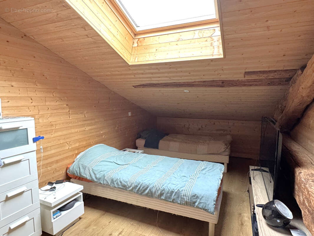 Appartement à CRAPONNE