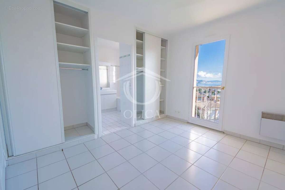 Appartement à VILLENEUVE-LOUBET