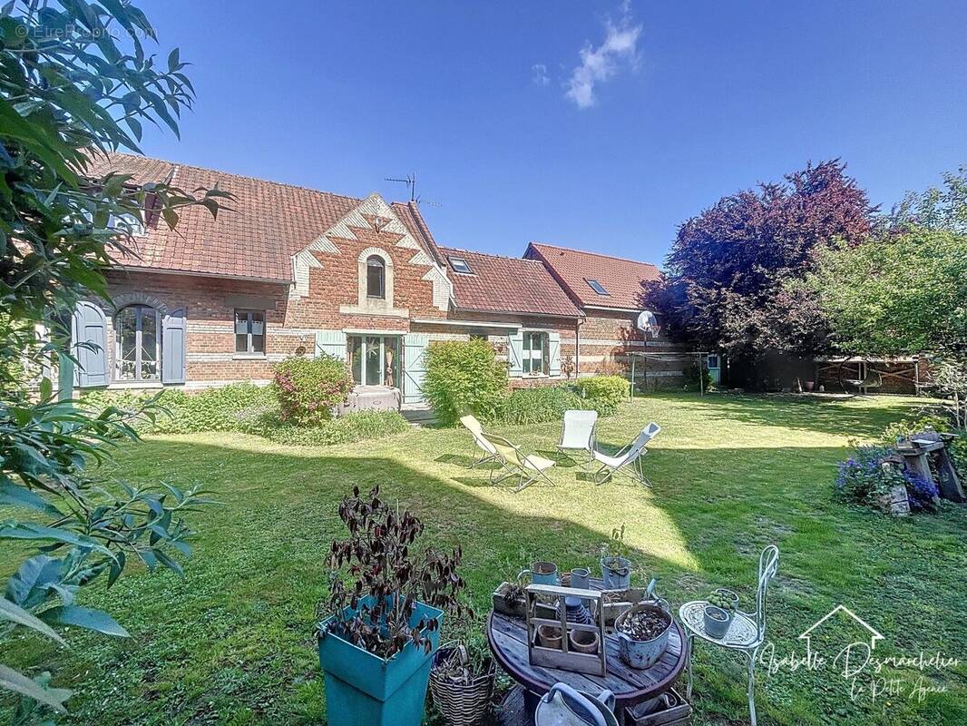 Maison à ANNOEULLIN