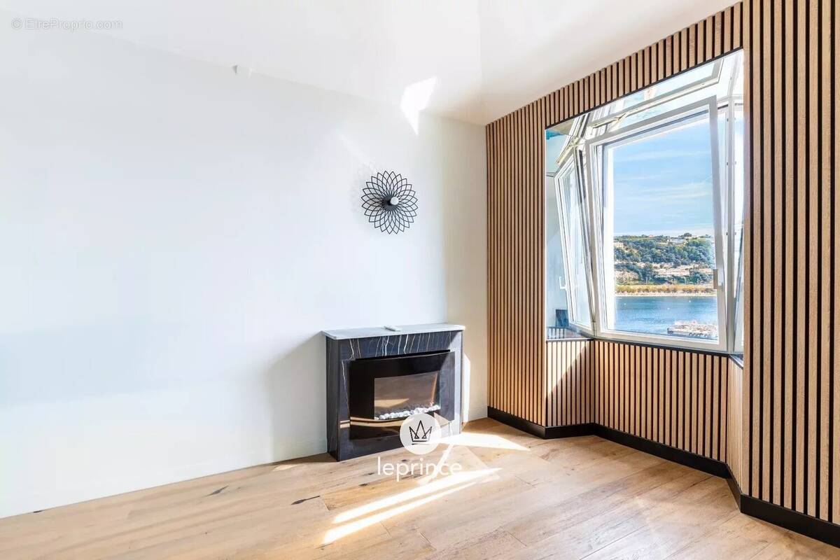 Appartement à VILLEFRANCHE-SUR-MER