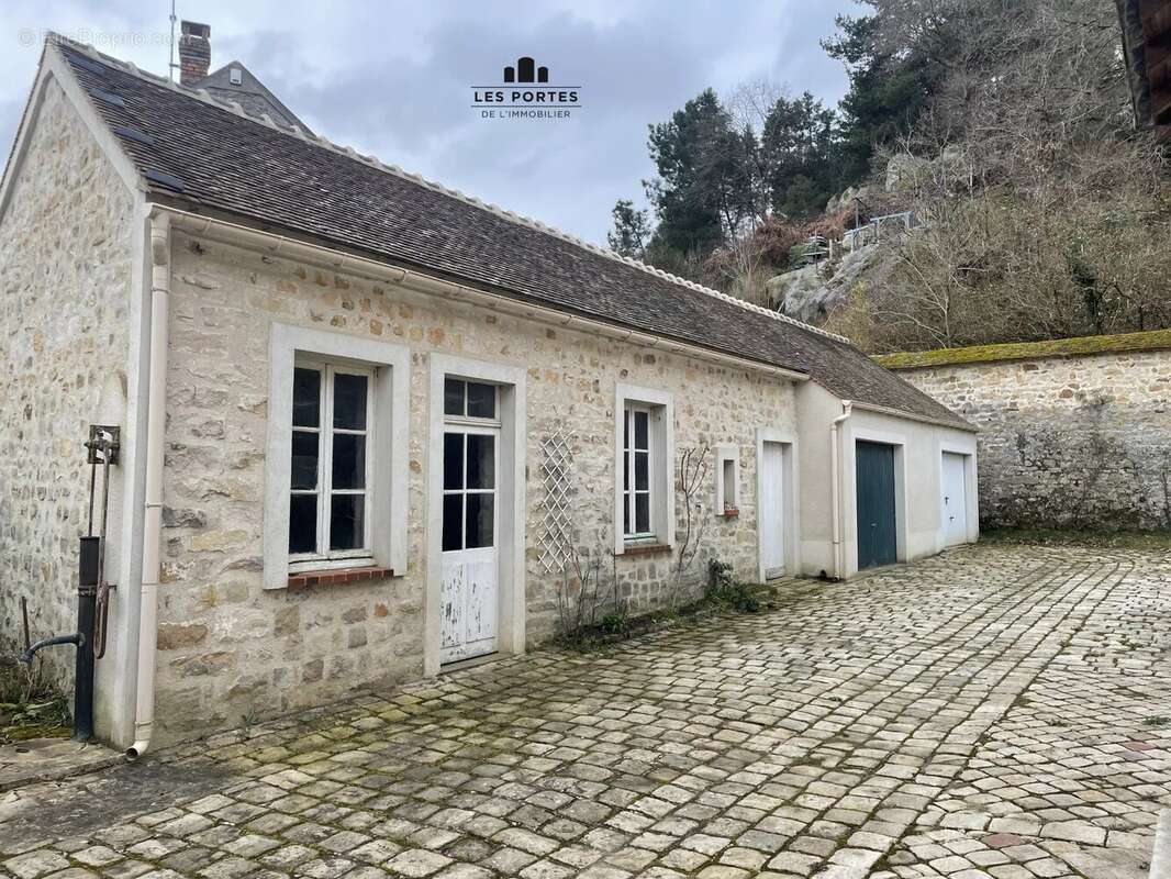 Maison à NOISY-SUR-ECOLE