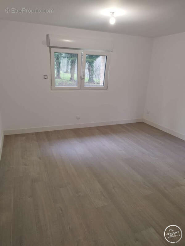 Maison à OUVE-WIRQUIN