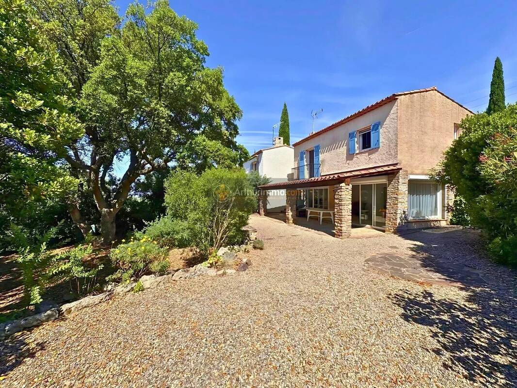 Maison à FREJUS