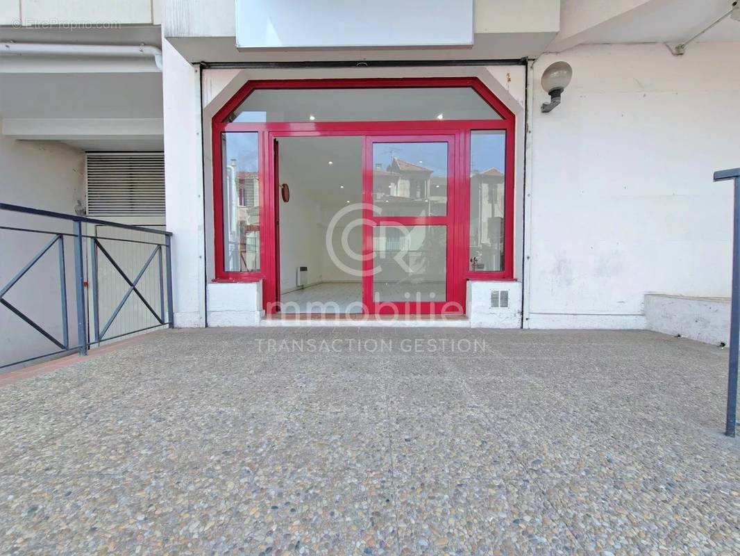 Commerce à CANNES