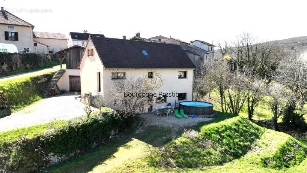 Maison à TOURNUS