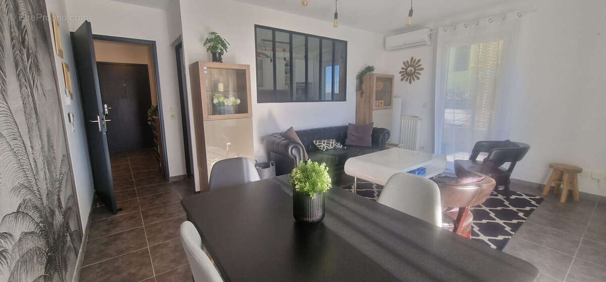 Appartement à JUVIGNAC