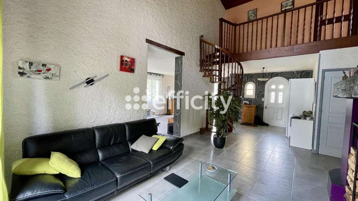 Maison à CIVRAY