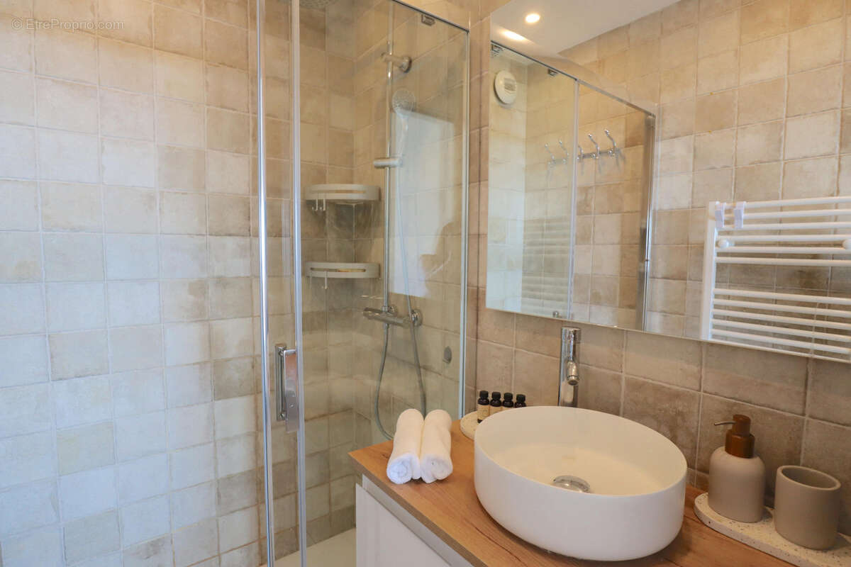 Appartement à ROQUEBRUNE-CAP-MARTIN