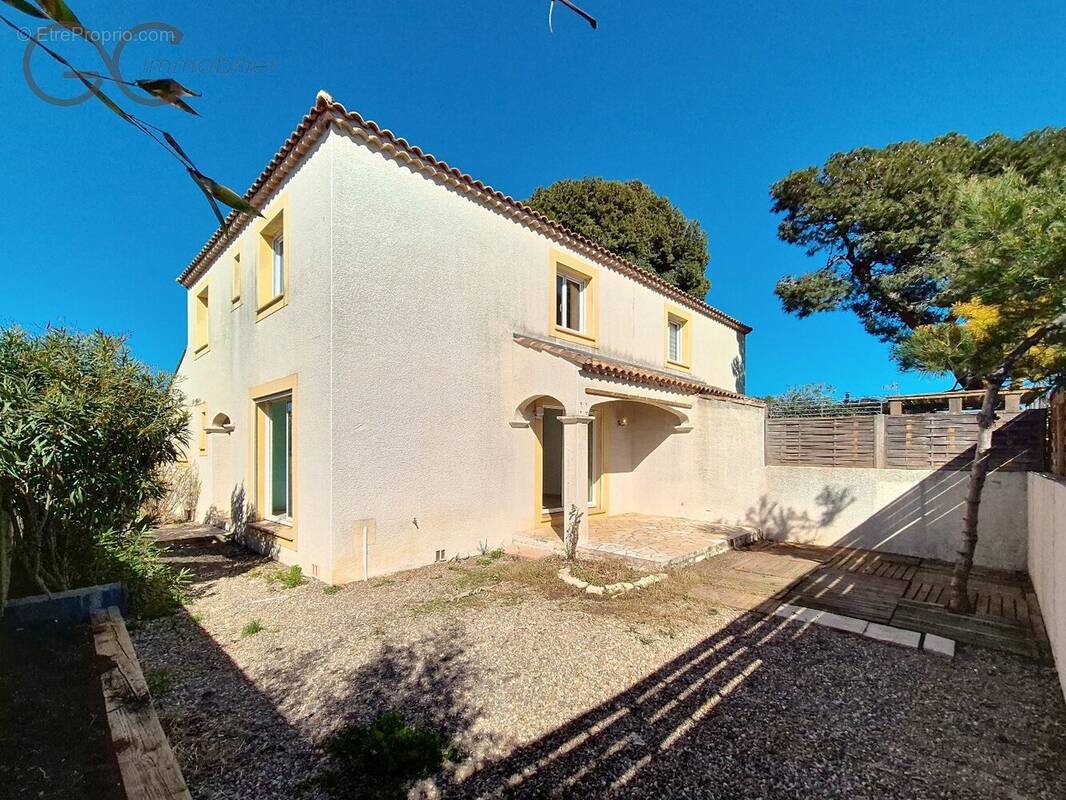 Maison à CAPESTANG
