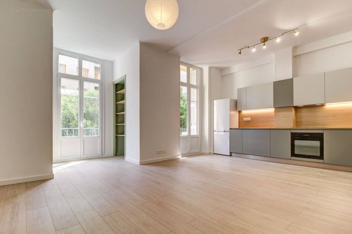 Appartement à NICE