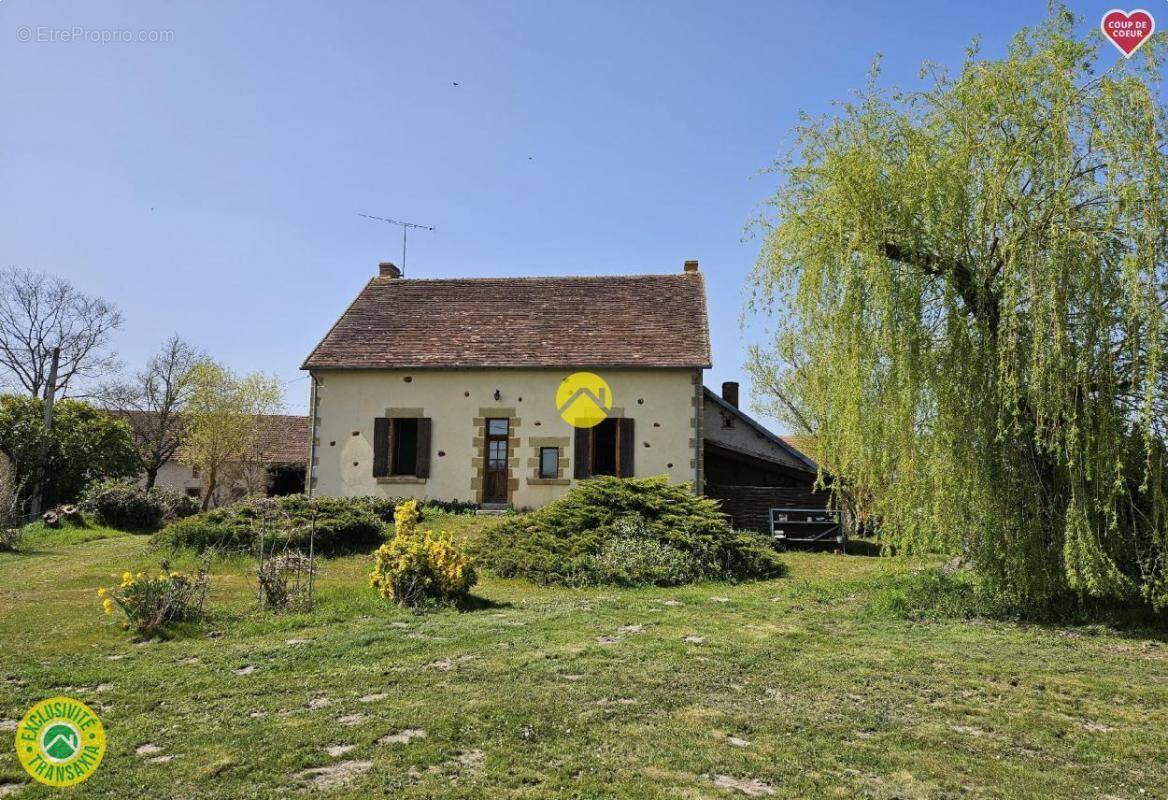 Maison à COSNE-D&#039;ALLIER