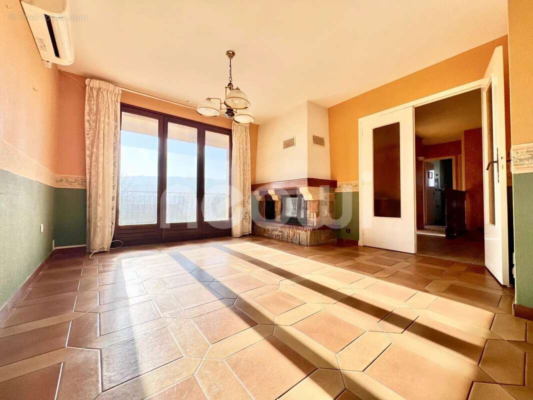 Maison à MARSAT