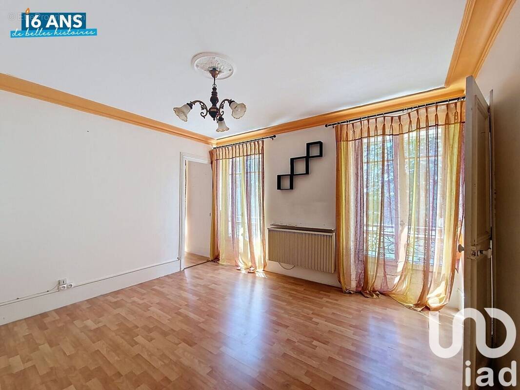 Photo 1 - Appartement à SAINT-DENIS