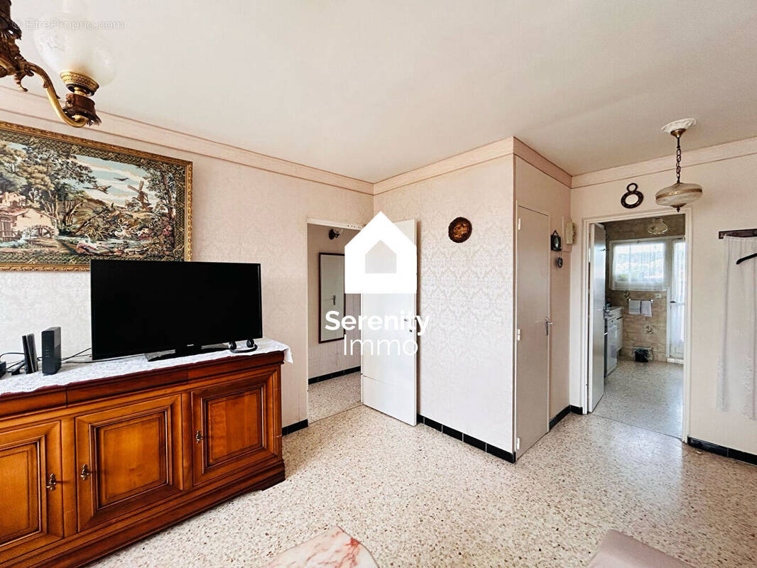 Appartement à MARSEILLE-15E