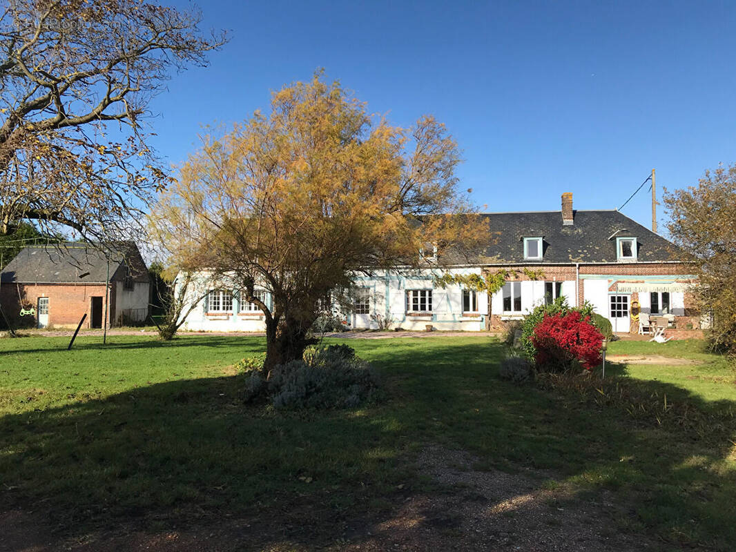 Maison à DAMVILLE
