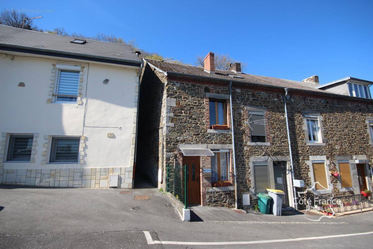 Maison à VIREUX-MOLHAIN