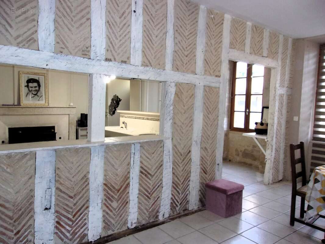 Maison à LEVIGNAC-DE-GUYENNE