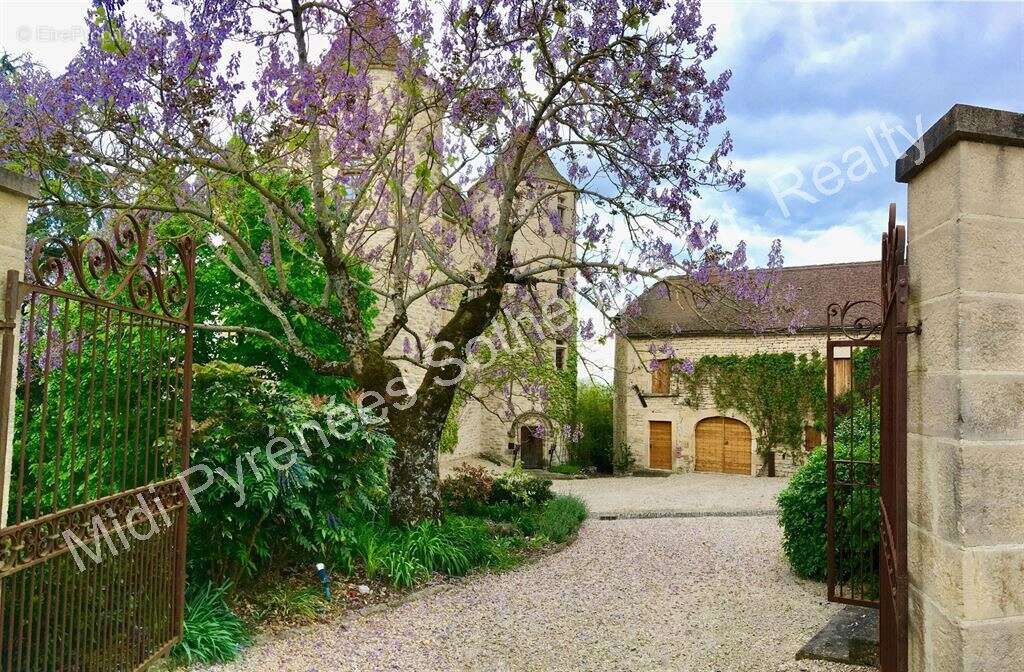 Maison à PARISOT