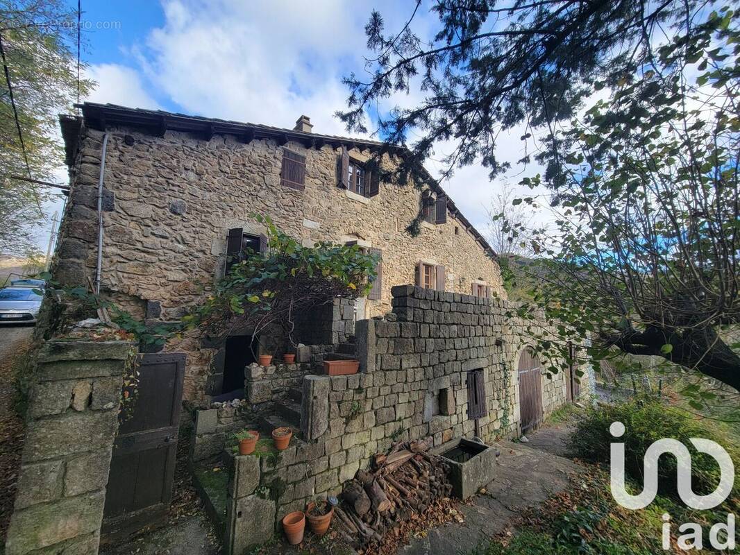 Photo 1 - Maison à MEYRAS