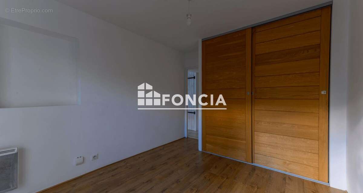 Appartement à MAGNY-LE-HONGRE