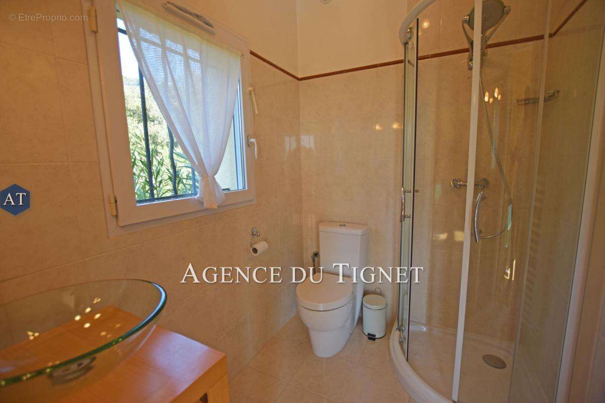 Maison à LE TIGNET