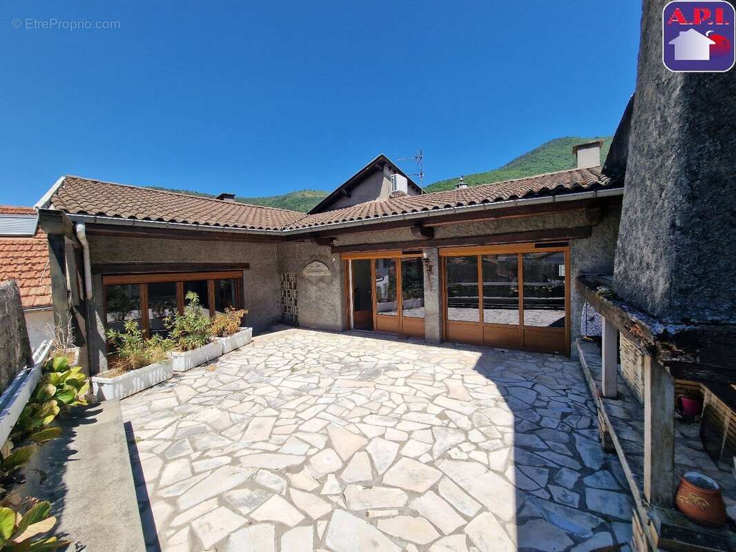 Maison à TARASCON-SUR-ARIEGE
