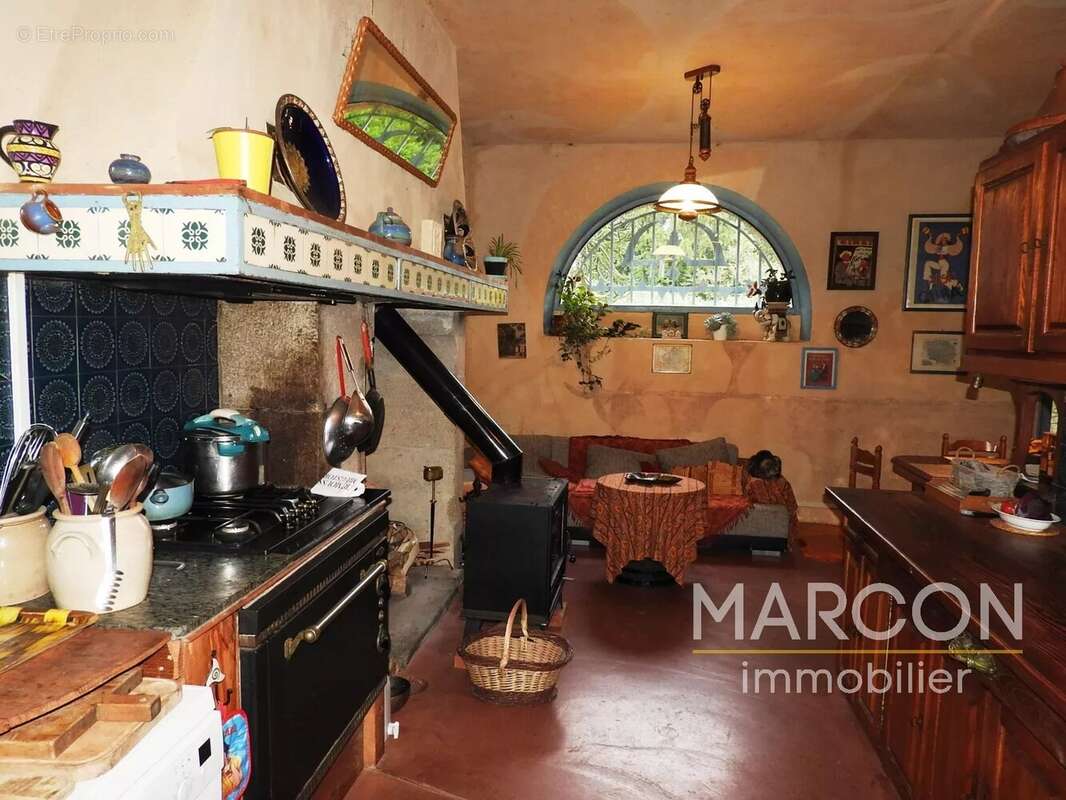 Maison à AUBUSSON