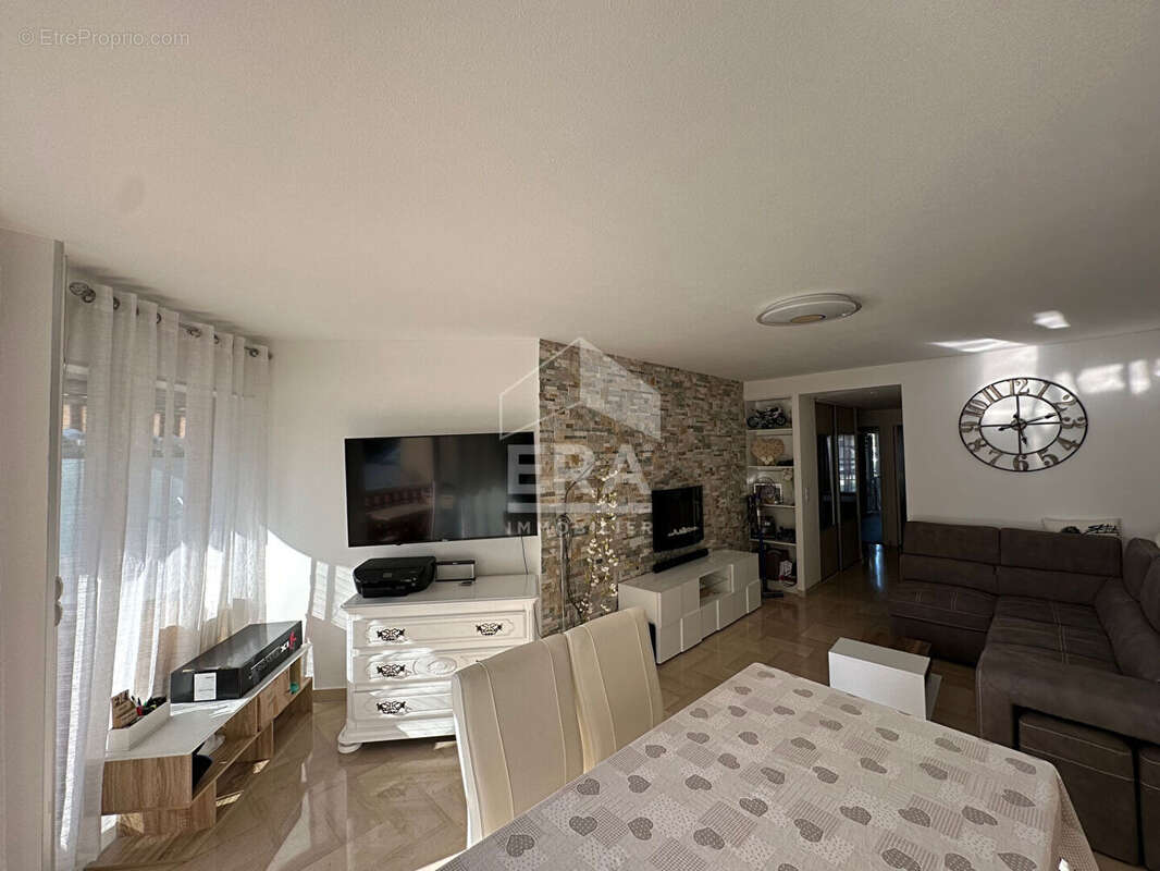 Appartement à CAGNES-SUR-MER