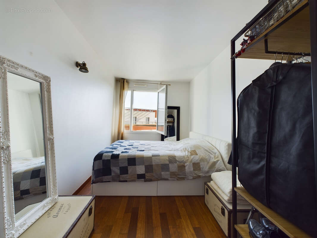 Appartement à ISSY-LES-MOULINEAUX