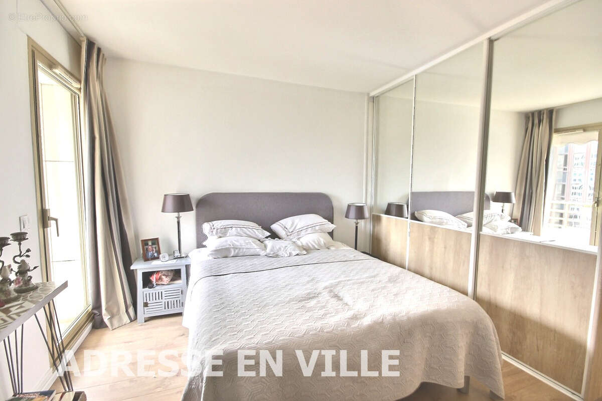 Appartement à LEVALLOIS-PERRET