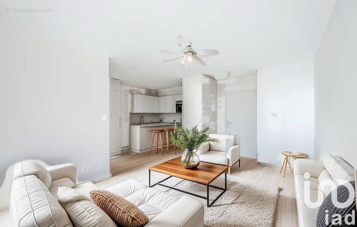 Photo 1 - Appartement à MARSEILLE-12E