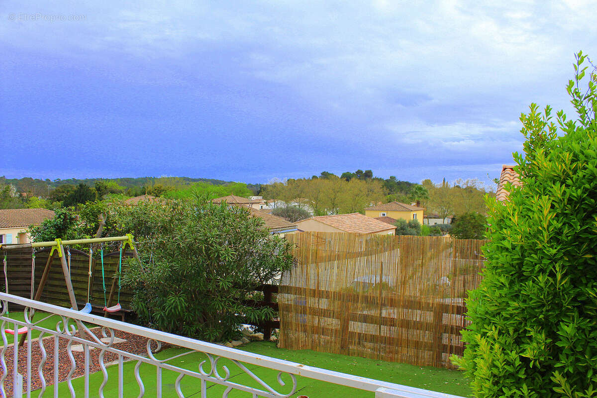 Maison à JUNAS