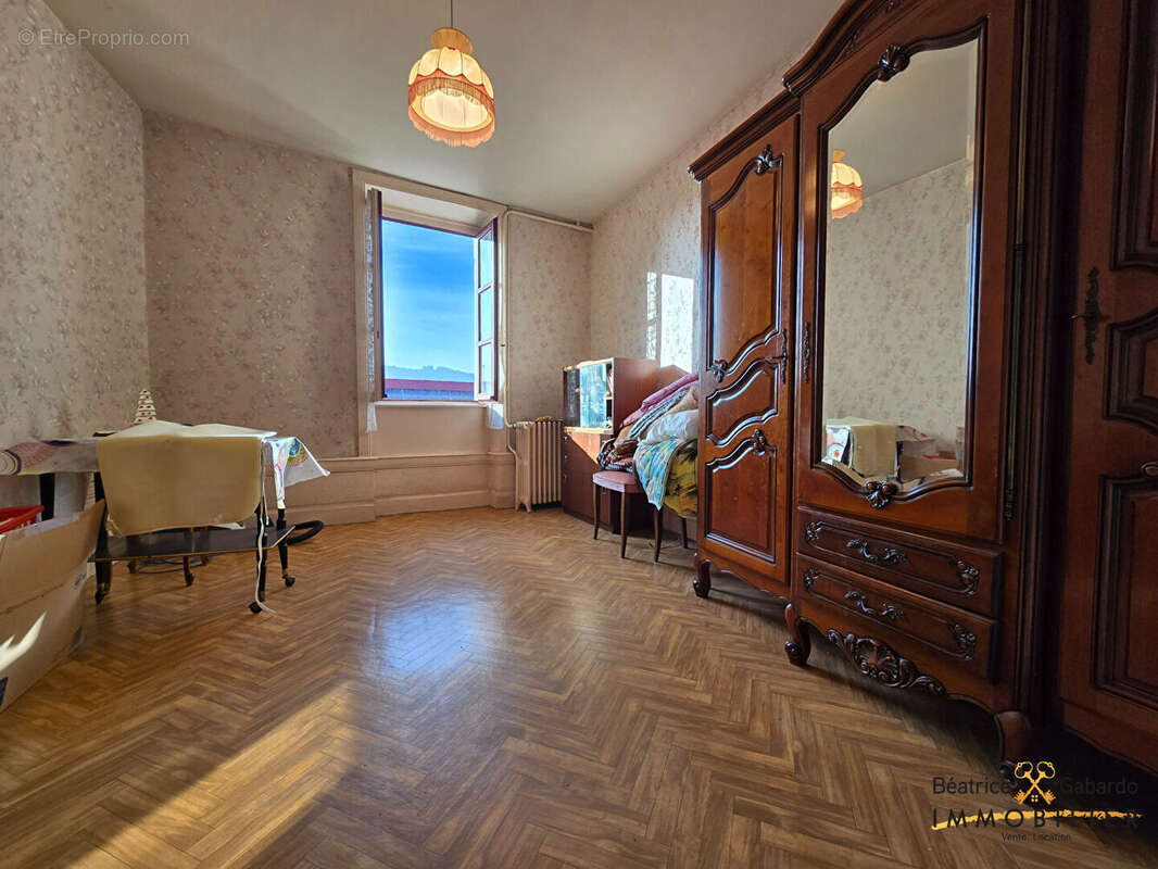 Maison à GRANDRIS