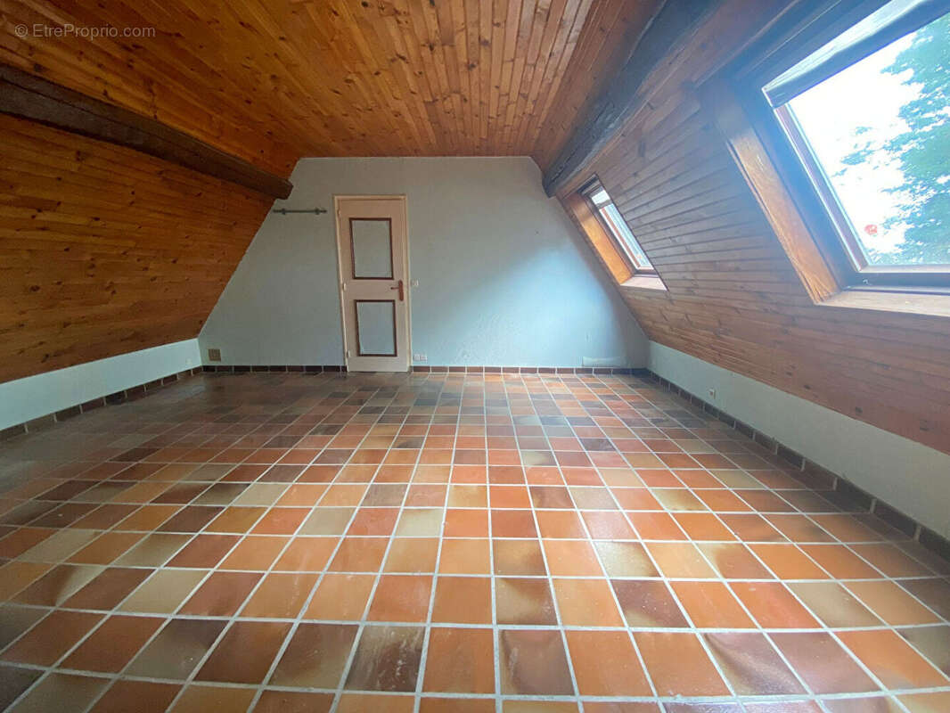 Maison à FRANQUEVILLE-SAINT-PIERRE