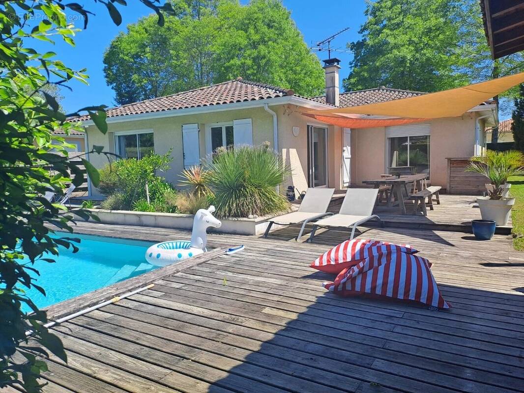 Maison à BENESSE-MAREMNE