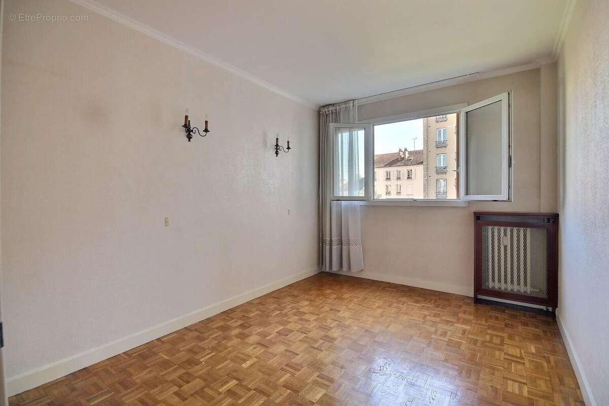 Appartement à MAISONS-ALFORT