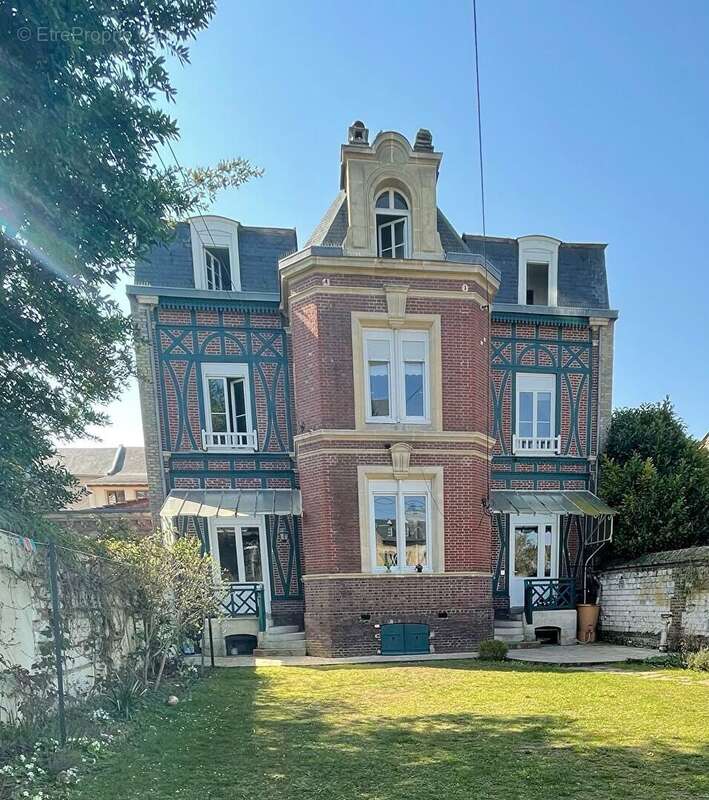 Maison à ELBEUF