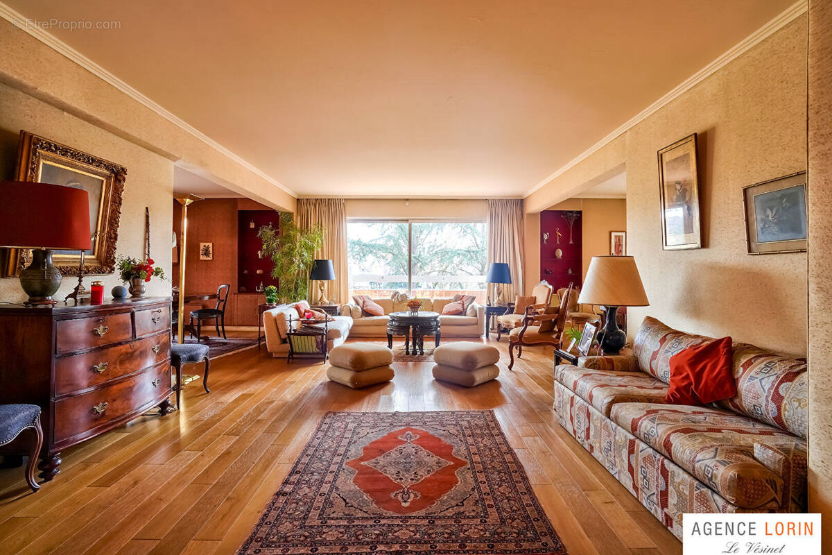 Appartement à LE VESINET
