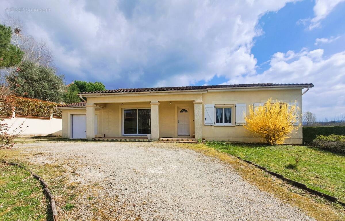 Maison à CAZALS