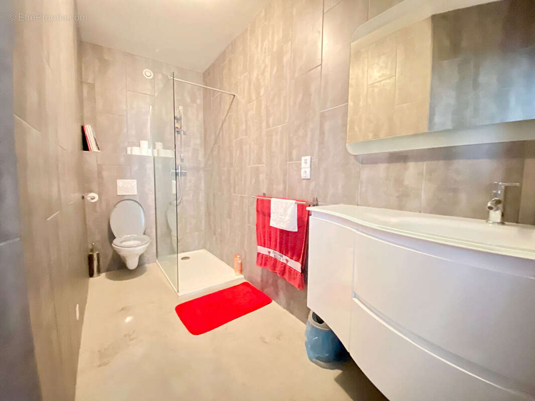 Appartement à PIOLENC
