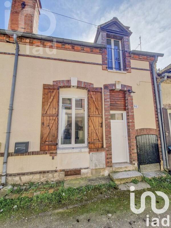 Photo 1 - Maison à MONTARGIS