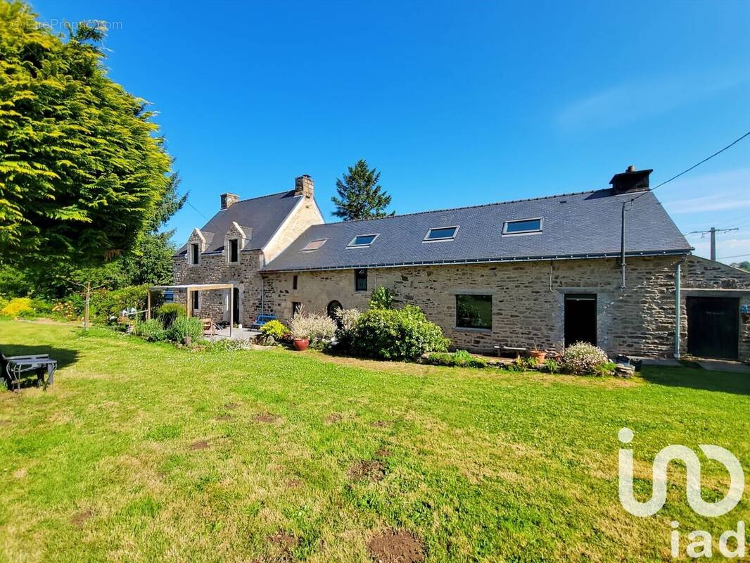Photo 1 - Maison à PLUVIGNER